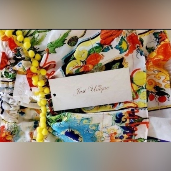 Stunning Skirt Set - Picture 4 of 4